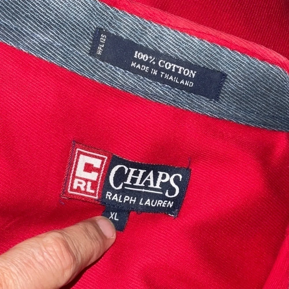 Chaps bright red